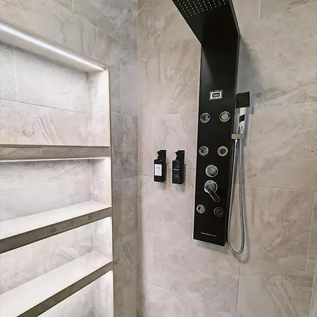 La Casa Del Escudo Trujillo